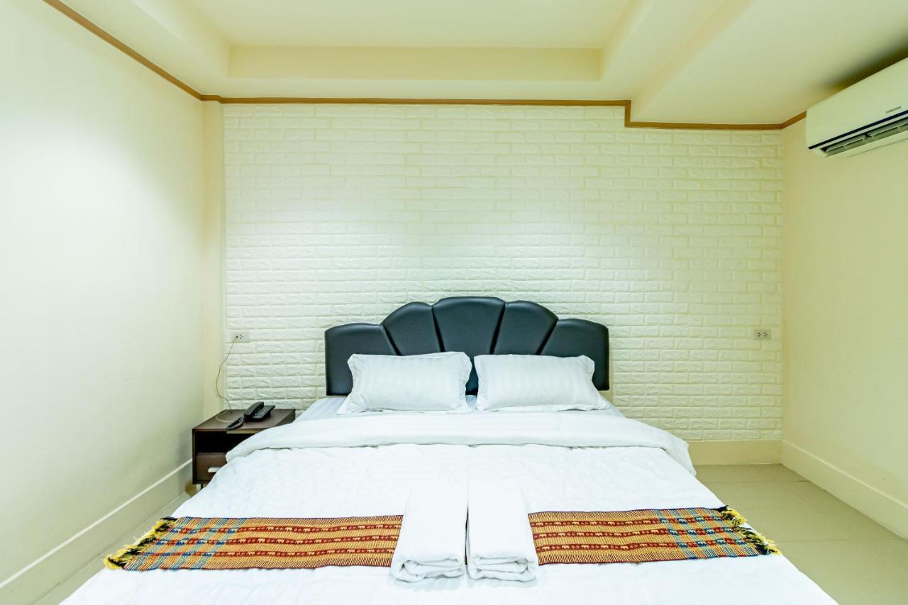Ice Residence Hotel Bang Sao Thong Exterior foto
